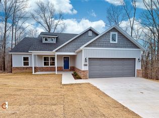 13 York Dr, Bella Vista, AR 72714
