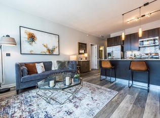 468 W Huron St, Chicago, IL 60654