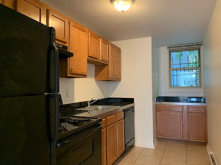 Squirrel HIll Properties — Photo 39
