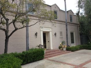 117 S Las Palmas Ave, Los Angeles, CA 90004
