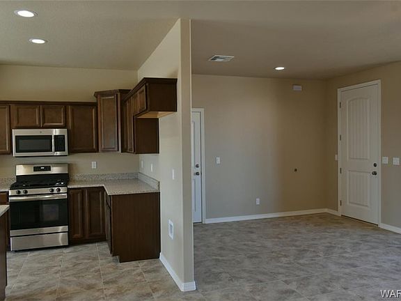 3rd image of 2259 Indigo St