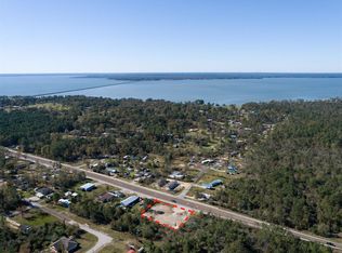 1122 N Highway 356, Onalaska, TX 77360