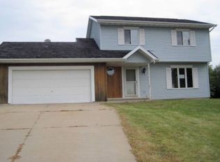 8020 Pleasant Valley Rd, Larsen, WI 54947