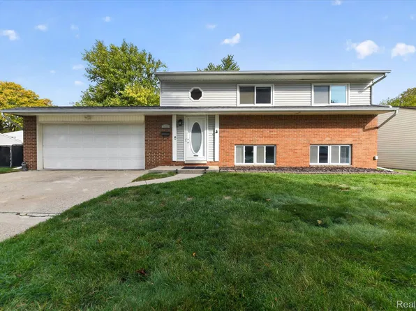 11837 Delvin Dr, Sterling Heights, MI 48313