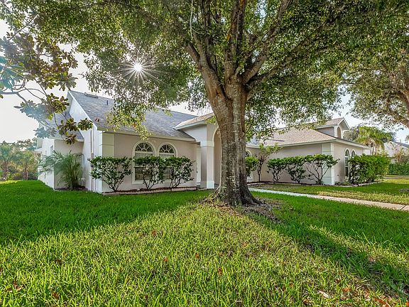 2nd image of 4385 Long Leaf Dr