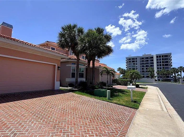 218 Sand Key Estates Dr — Photo 84