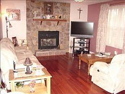 3rd image of 405 Andover Dr