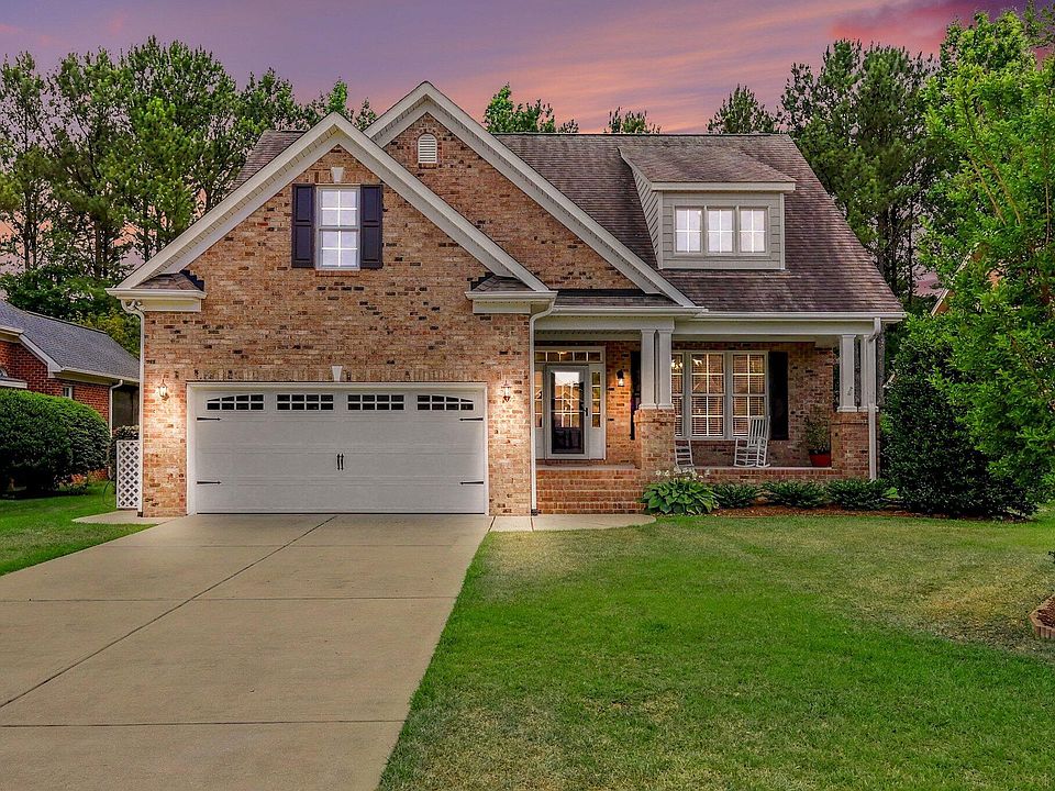1st image of 620 Sippihaw Oaks Dr