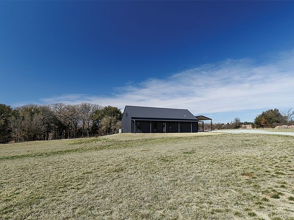 4th image of 500 County Road 2745