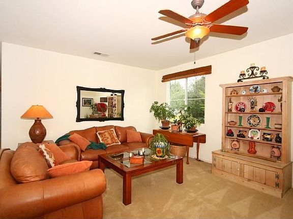 2nd image of 2404 Sandpiper Ln