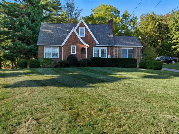 953 Park Ave E, Mansfield, OH 44905