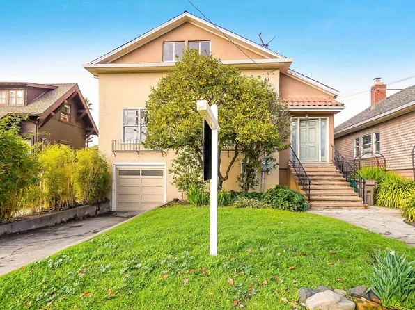 4957 Desmond St, Oakland, CA 94618