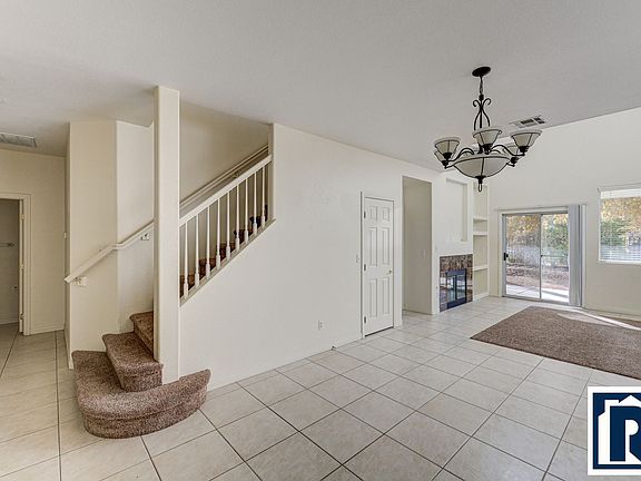 5th image of 1135 Scenic Crest Dr