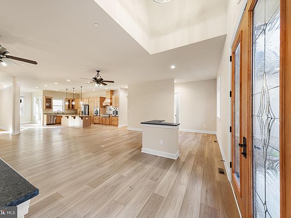 4th image of 24716 Trailside Ln