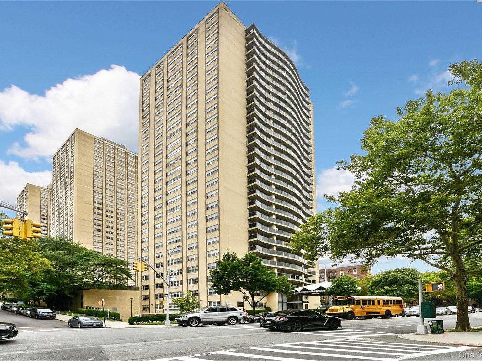 6636 Yellowstone Boulevard #21C, Flushing, NY 11375 | Zillow