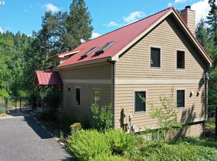 7 Wolverine Rd, White Salmon, WA 98672