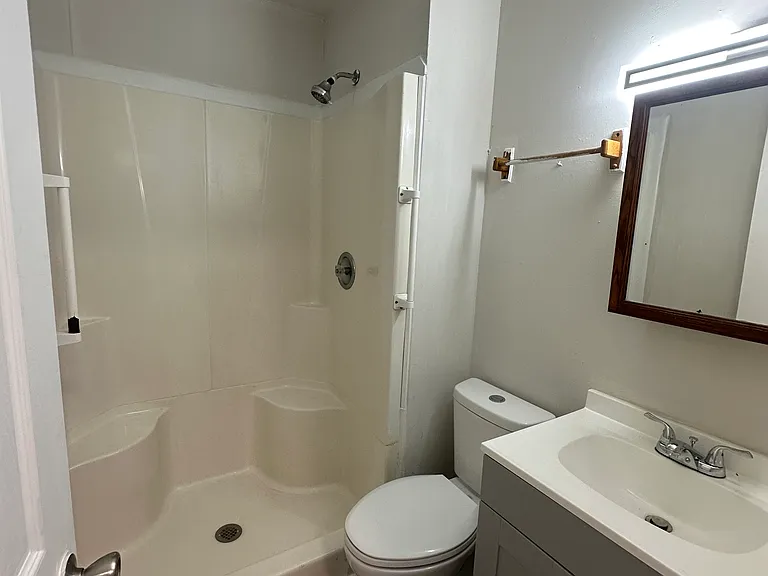 80 Westmoreland Dr — Photo 13