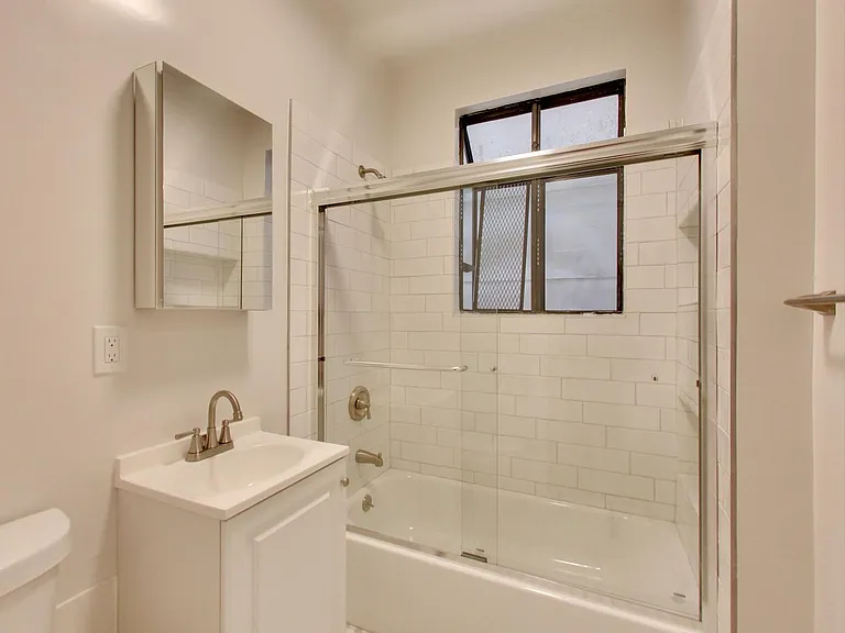 221 24th Ave #104 — Photo 19