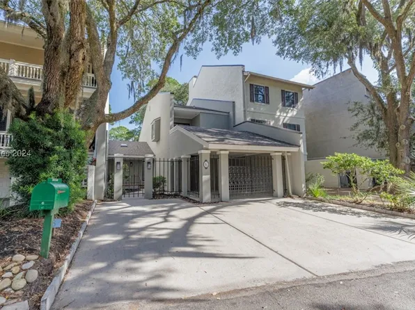 6 Mizzenmast Ct, Hilton Head Island, SC 29928