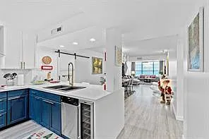 1518 Whitehall Dr #206 — Photo 2