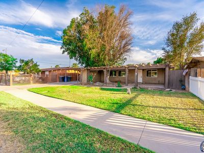 1507 Vine St, El Centro, CA, 92243