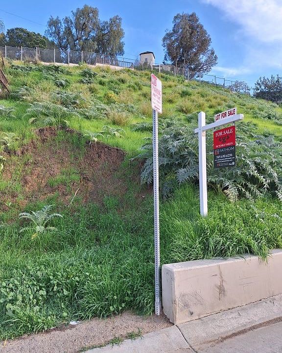1st image of 0 N Hicks Ave Lot 10