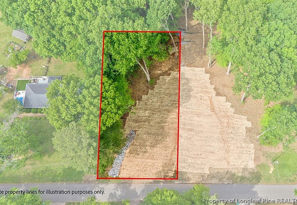 1st image of 2216 Woodnell Dr