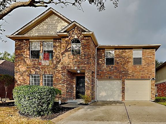 2nd image of 26899 Castlecliff Ln