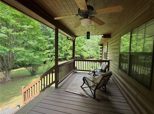 8911 Daer Water Dr, Winston, GA 30187