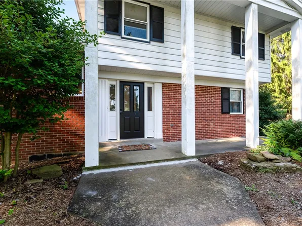 809 W Old Route 422, Butler, PA 16001