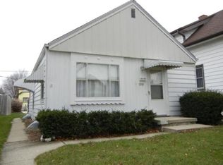 2049 S 58th St, West Allis, WI 53219