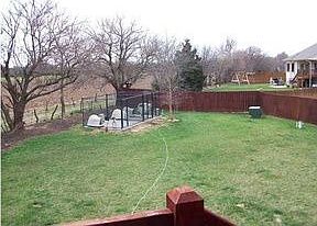 1st image of 827 S Erin Ct