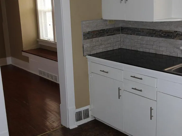 4619 California St — Photo 22
