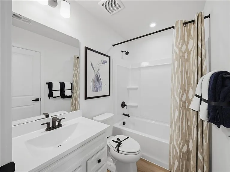 201 Yellowwood Ct — Photo 19