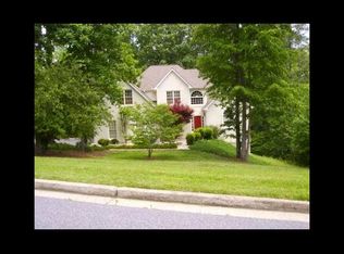 4640 Oakhurst Ln, Alpharetta, GA 30004