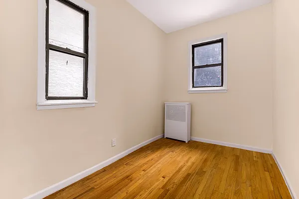 Rented by Compass | media 9