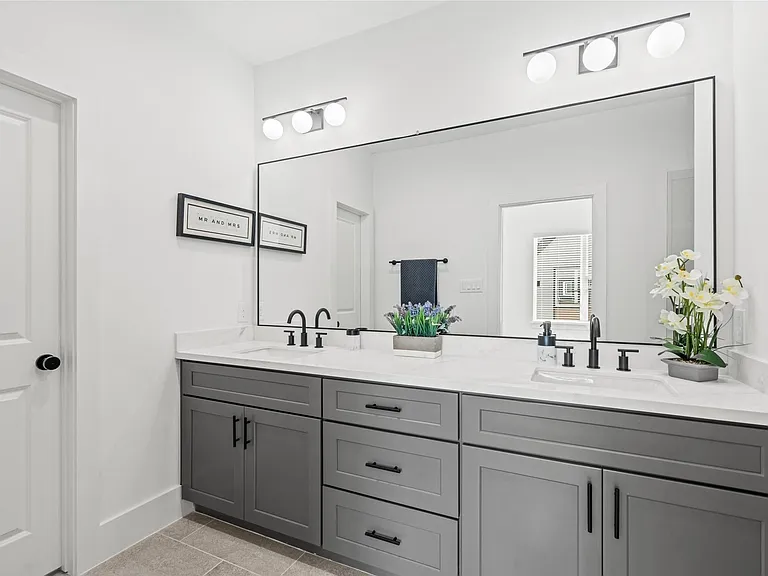 1307 Oak Tree Forest Ct — Photo 19