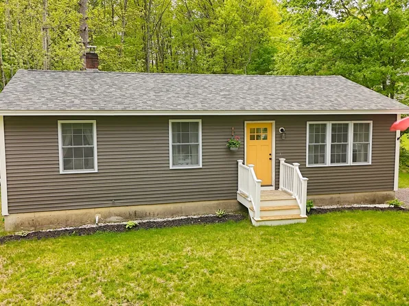 47 Tapley Road, Buxton, ME 04093