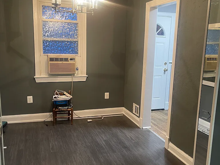 1626 Fort Dupont St SE — Photo 3