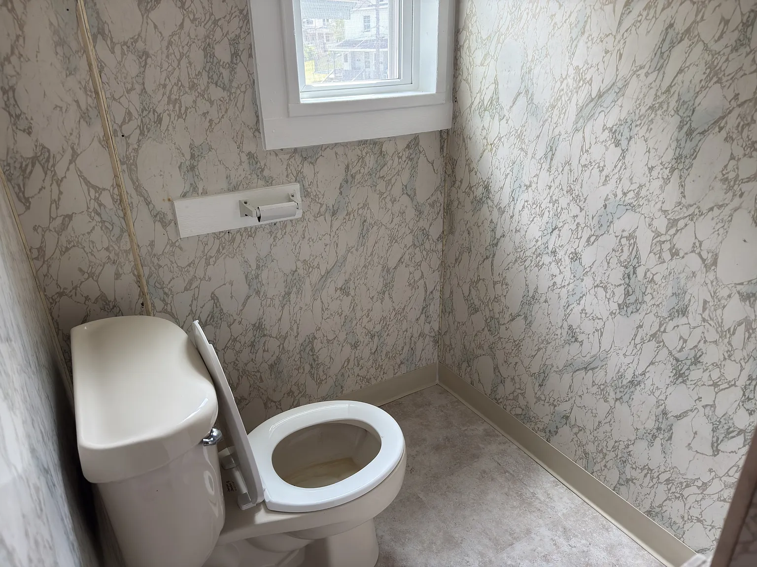 114-116 West 8th Street - 4 2nd Floor West — Photo 4