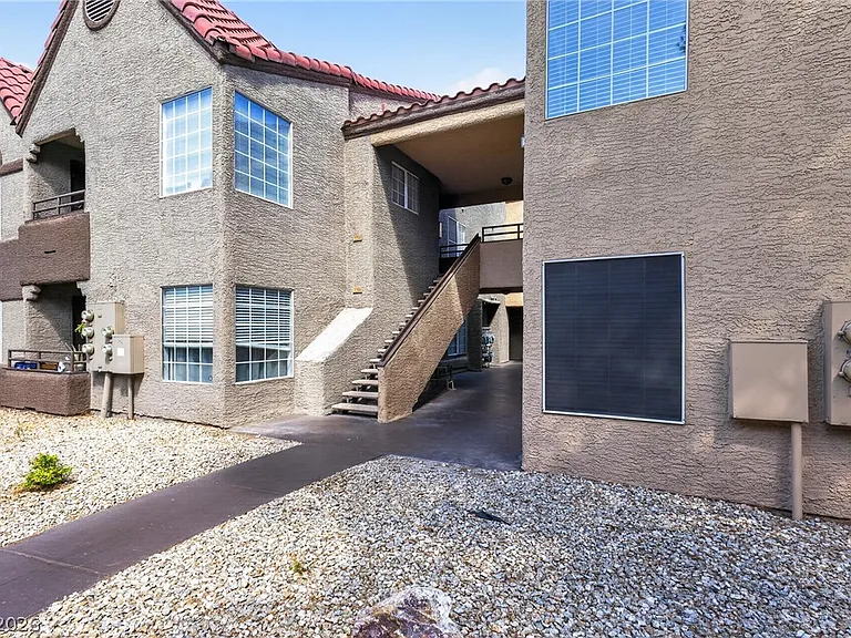 2200 S Fort Apache Rd #1213 — Photo 1