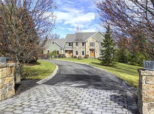 220 Old Turnpike Rd, Tewksbury Twp, NJ 07830