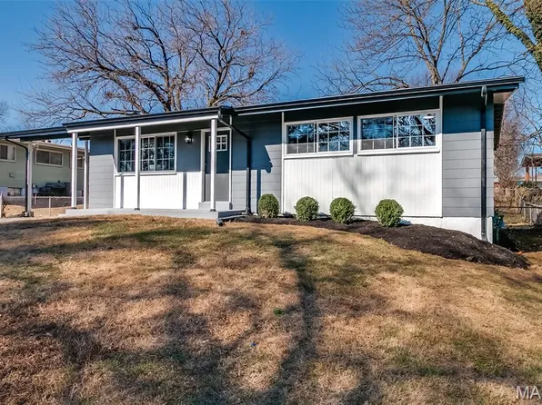 1705 Cargill Dr, Saint Louis, MO 63136