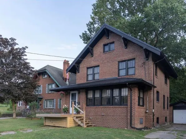 657 W 4th St, Mansfield, OH 44906