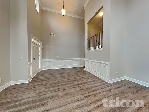 2nd image of 4160 Triton Ives Dr NE