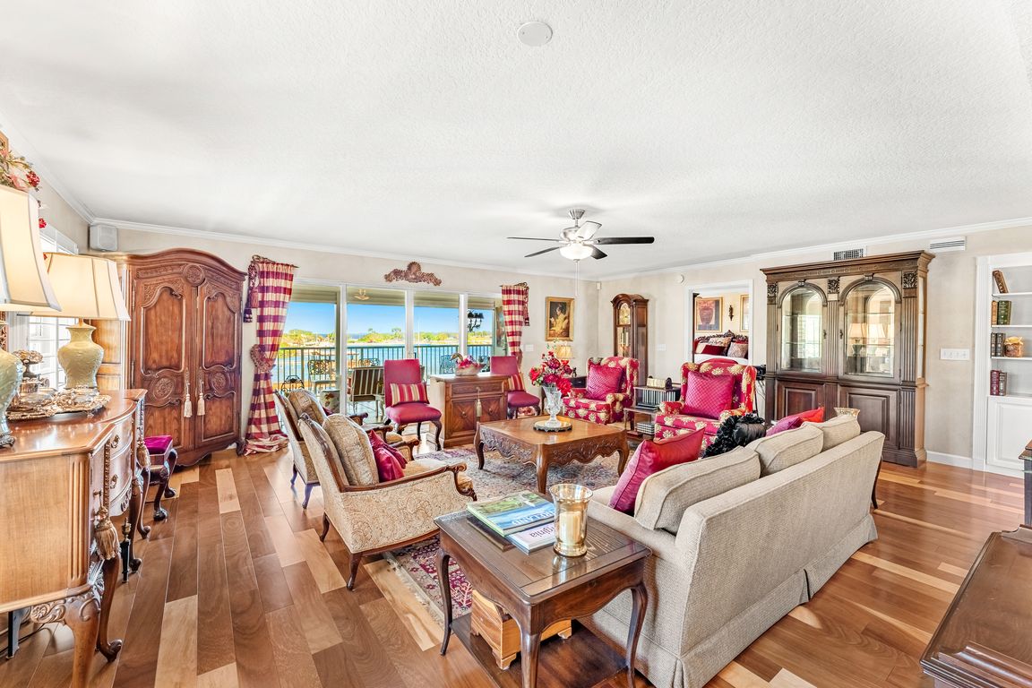 next background image