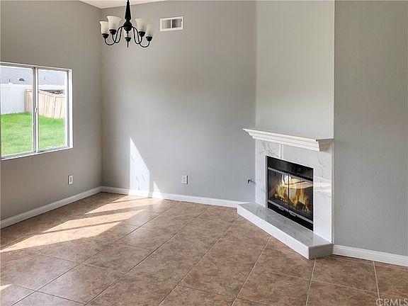 3rd image of 42917 Woodside Ct