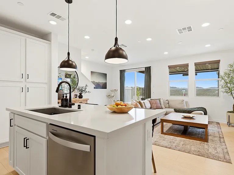 791 Cornelia Way Rancho — Photo 8