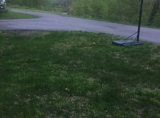 8528 Sandy Ct, Catlettsburg, KY 41129