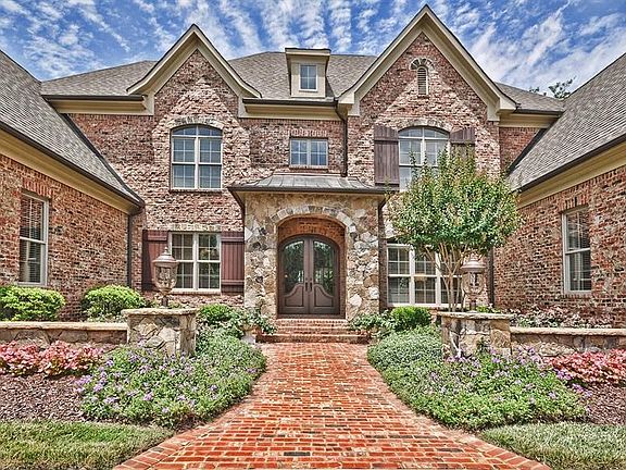 2nd image of 2021 Carnoustie Ct